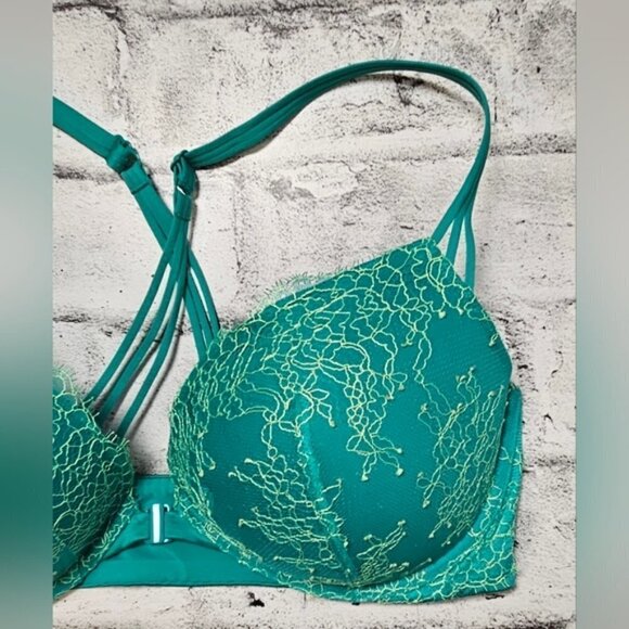 Victoria's Secret Teal Padded Lace Clasp in Front Underwire Bra Size 36D - Picture 2 of 9